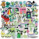 Pack de 50 Pegatinas Impermeables de Graffiti Alien — Para Skate, Casco y Más GooseBay